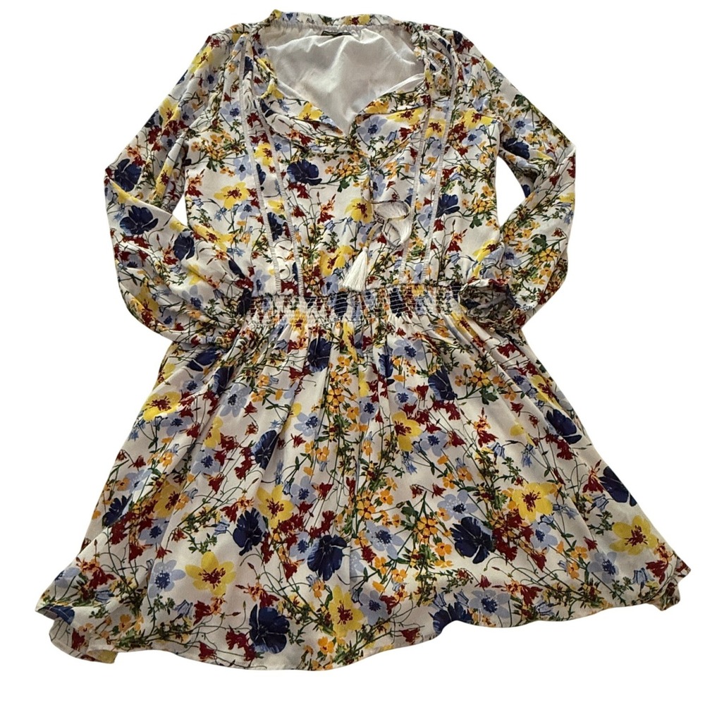 Banana‎ Republic Floral Smocked Dress Womens M White Boho Tassel Ladder Lace